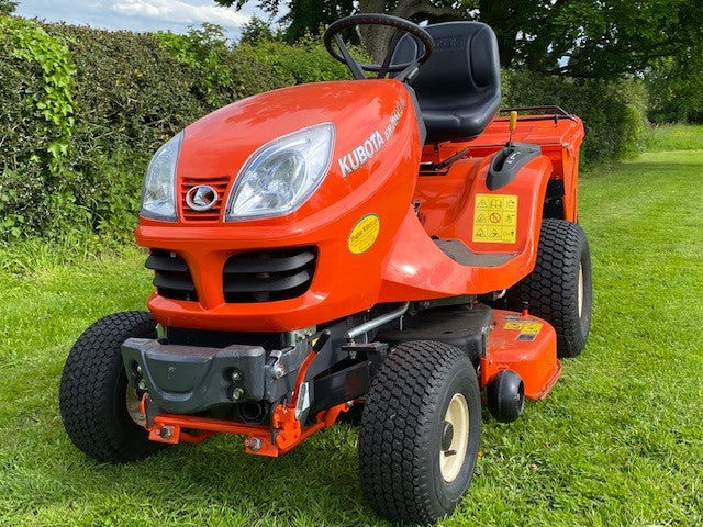 Used Kubota GR1600-II Ride on Mower with 42" Deck